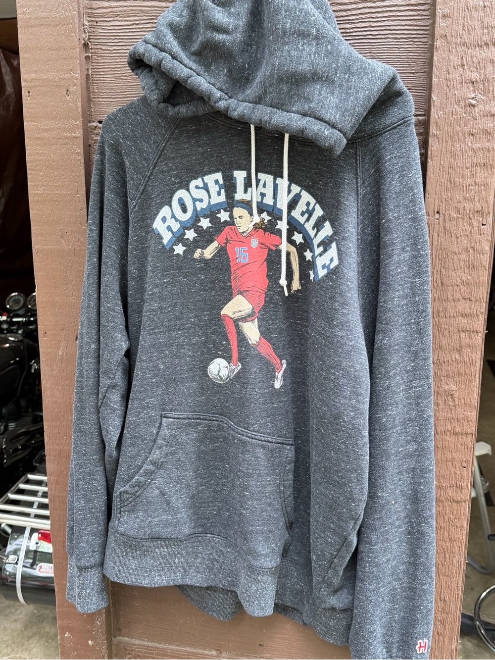 HOMAGE Rose Lavelle Red and Charcoal Heather Logo Tag Hoodie